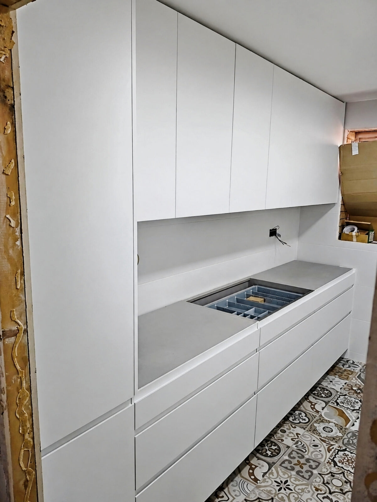 Cocina a medida fabricada y montada en Alella